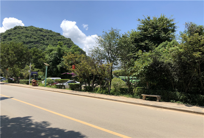 青島會(huì)議轎車接送多少錢一天